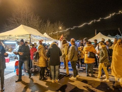 Rémelfing LE MARCHÉ PAYSAN FÊTE ST NICOLAS